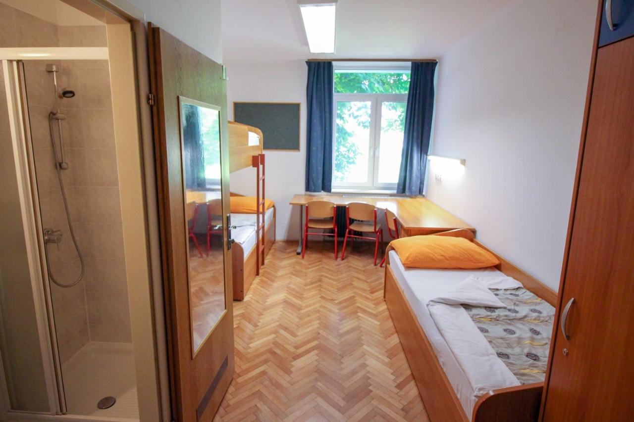 Dijaski Dom Bezigrad Ljubljana Hostel Εξωτερικό φωτογραφία
