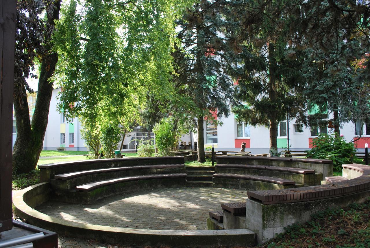 Dijaski Dom Bezigrad Ljubljana Hostel Εξωτερικό φωτογραφία