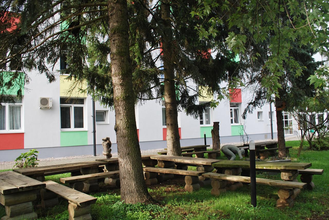 Dijaski Dom Bezigrad Ljubljana Hostel Εξωτερικό φωτογραφία